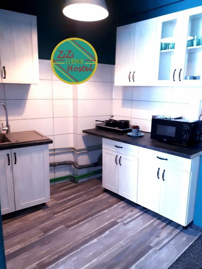 Zizi Central Hostel 바르샤바 외부 사진